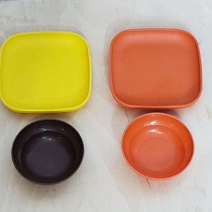 Vintage Tupperware Toys 2 Plates 2 Bowls 4 Pieces Orange Brown Yellow Plastic